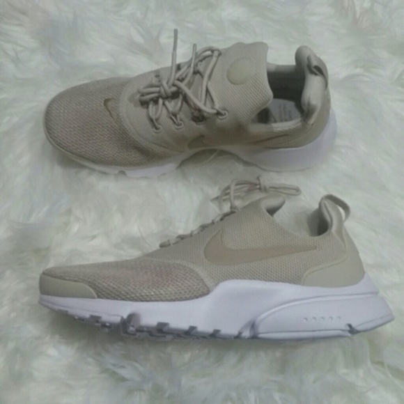 Construir sobre Último Tío o señor Nike | Shoes | New Nike Presto Fly Beige Tan White Sneakers | Poshmark